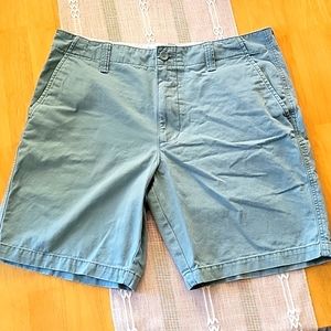Old navy mens shorts